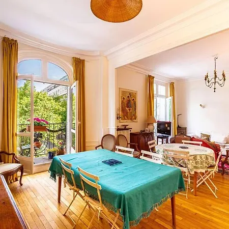 Guestready - Charming Retreat Near Eiffel Tower شقة *