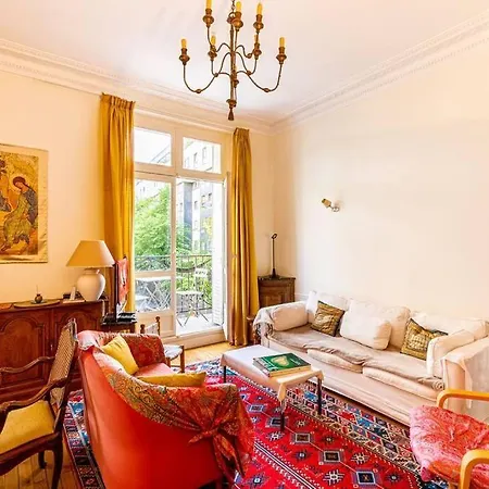 Guestready - Charming Retreat Near Eiffel Tower شقة